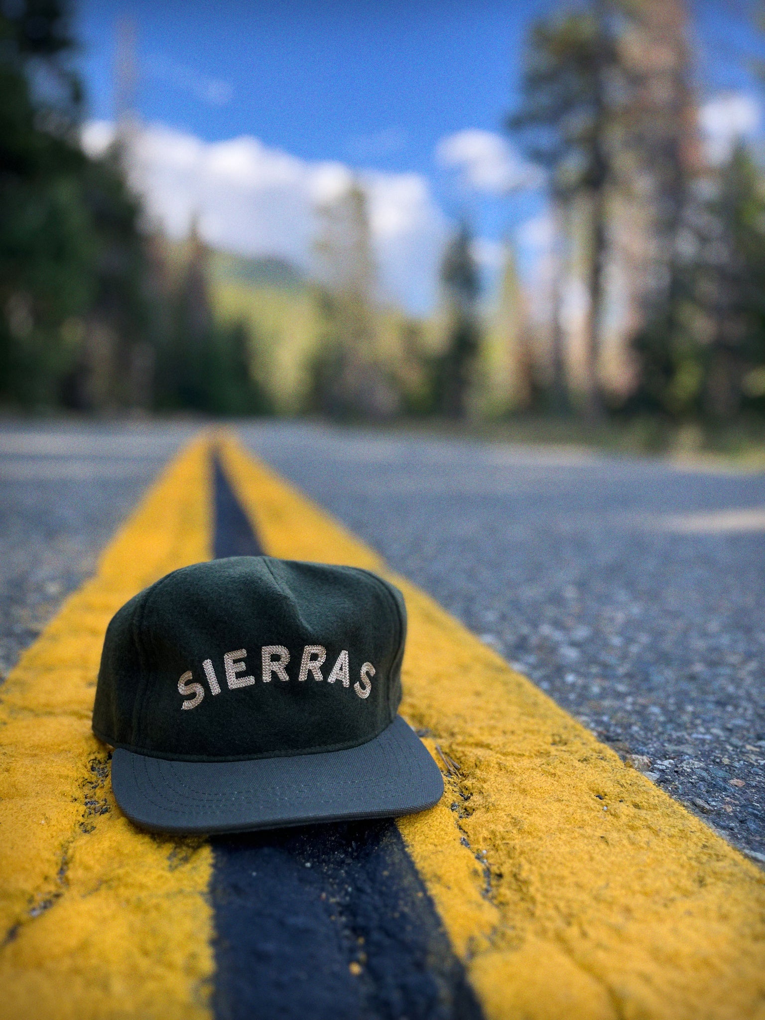 SIERRAS III - Strapback